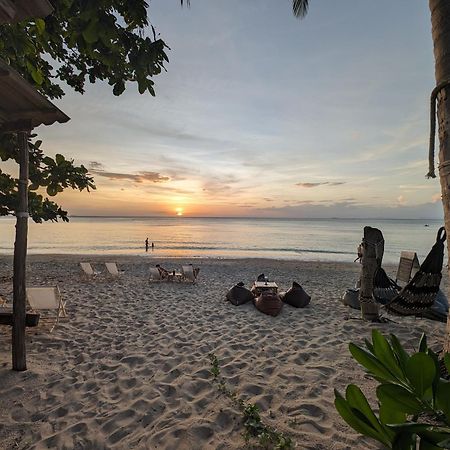 Scandinavian Beach Resort Ko Lanta Exterior foto