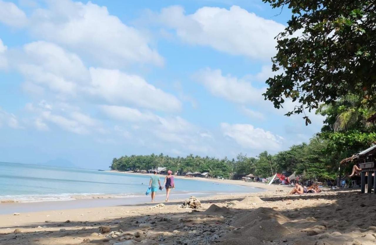 Scandinavian Beach Resort Ko Lanta Exterior foto