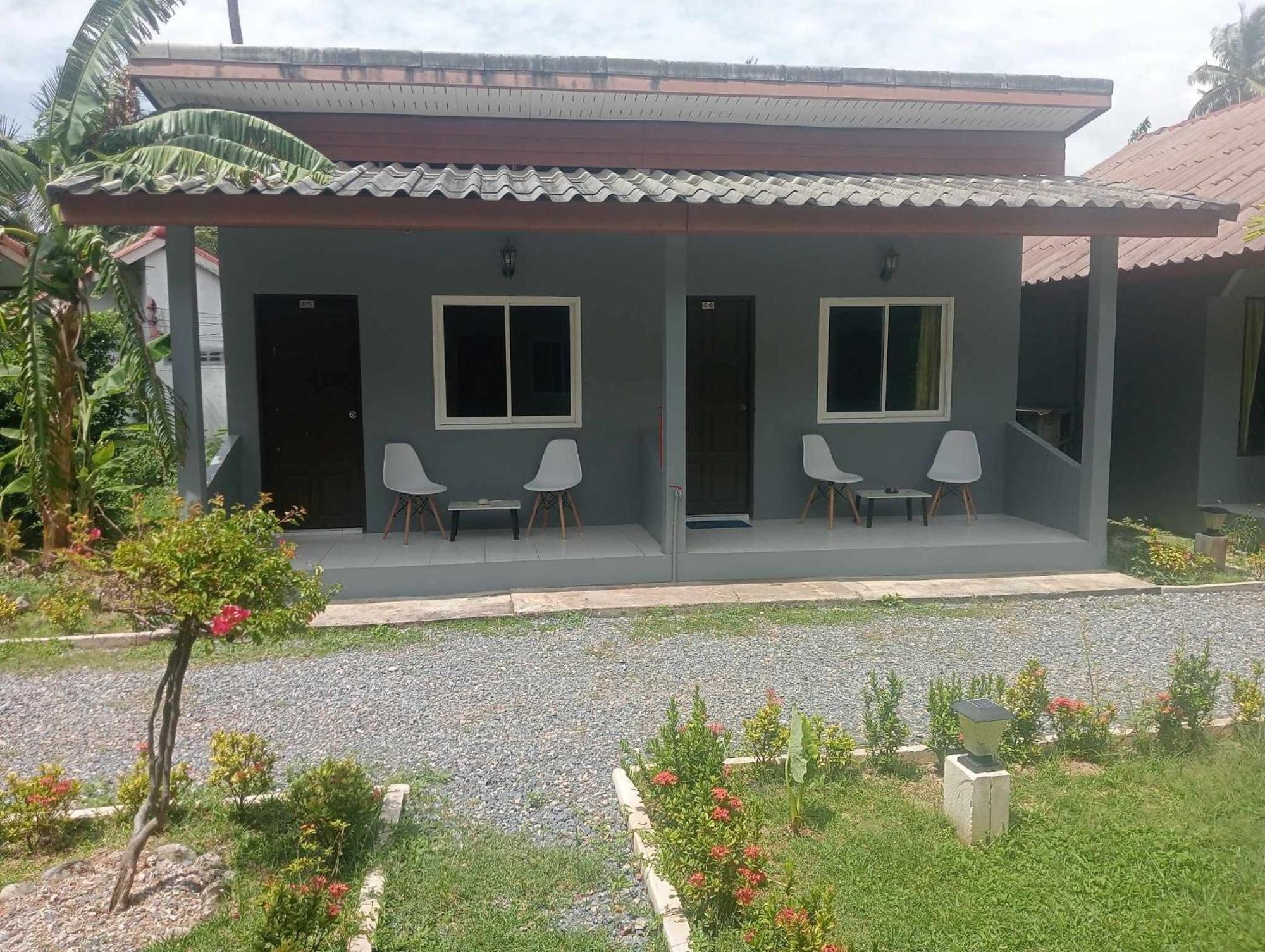 Scandinavian Beach Resort Ko Lanta Exterior foto